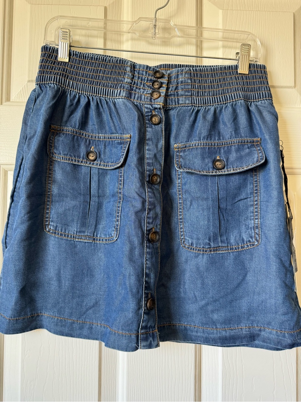 NWT LIFE IN PROGRESS  Blue Tencell Mini Skirt with Contrast Stitching